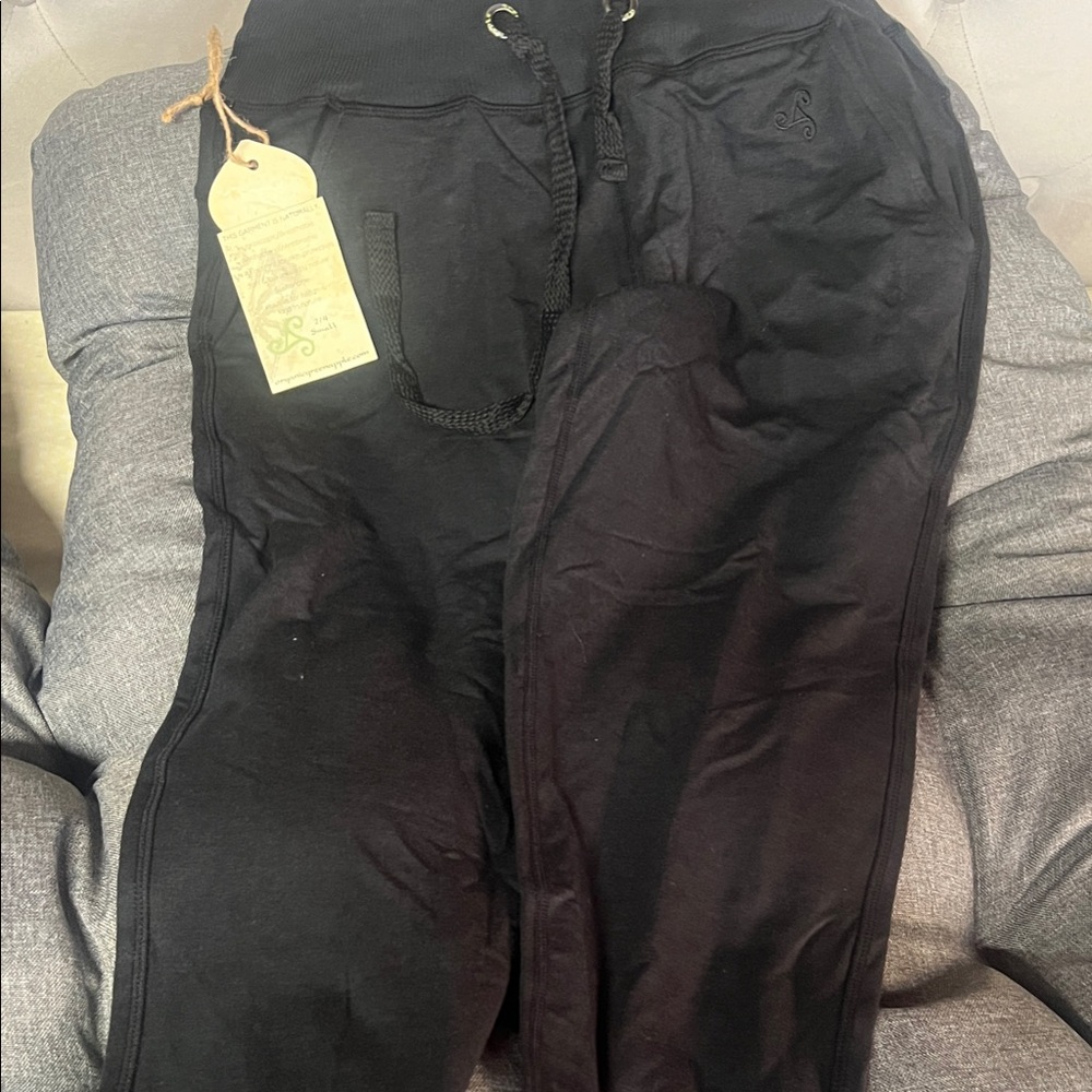 Green Apple Black Jogger Pants - Picture 3 of 3